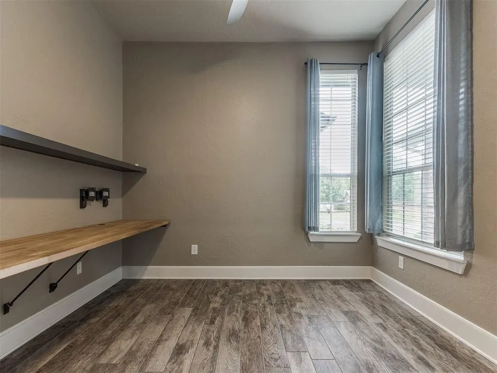 Photo 6 — 2312 NE 4th Street, Moore, OK 73160