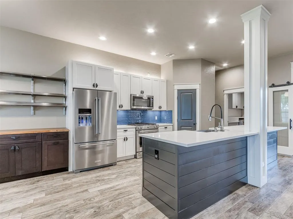 Photo 11 — 2312 NE 4th Street, Moore, OK 73160