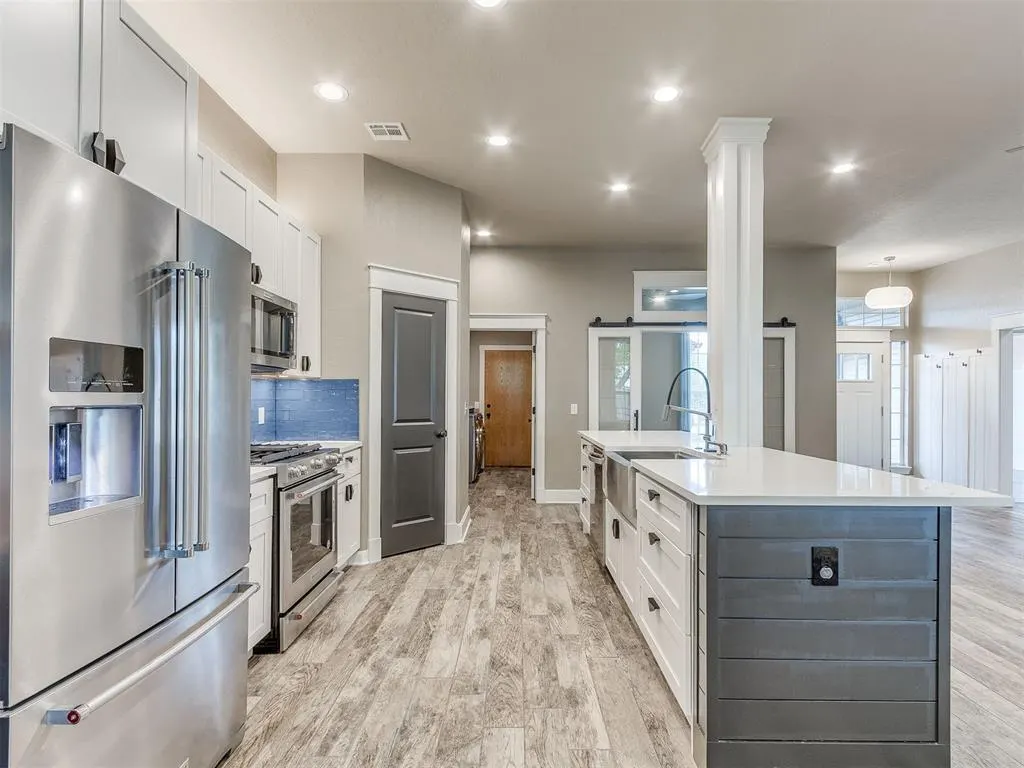 Photo 13 — 2312 NE 4th Street, Moore, OK 73160