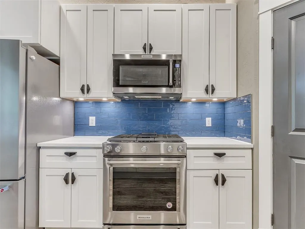 Photo 14 — 2312 NE 4th Street, Moore, OK 73160