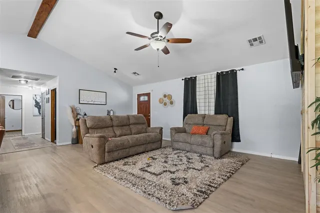 Photo 6 — 536 N Johnsonville Avenue, Byars, OK 74831