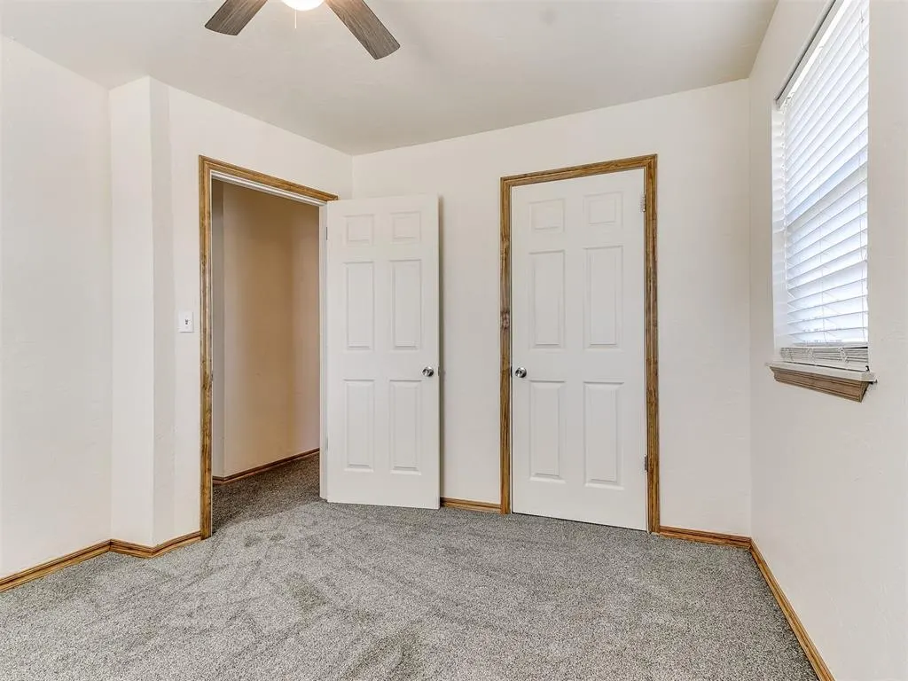Photo 18 — 325 E Cedar Lane, Mustang, OK 73064
