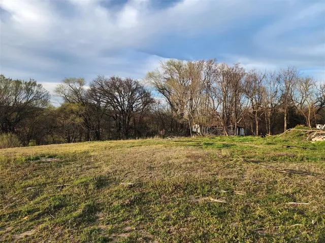 Photo 3 — 205 N Biddle Avenue, Ripley, OK 74062