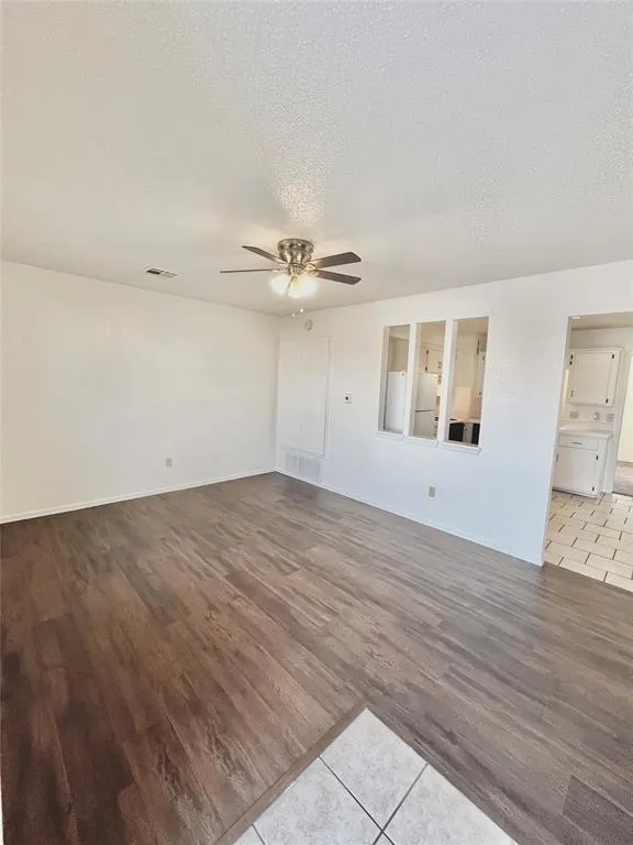 Photo 3 — 1901 E LINDSEY Street 25A, Norman, OK 73071