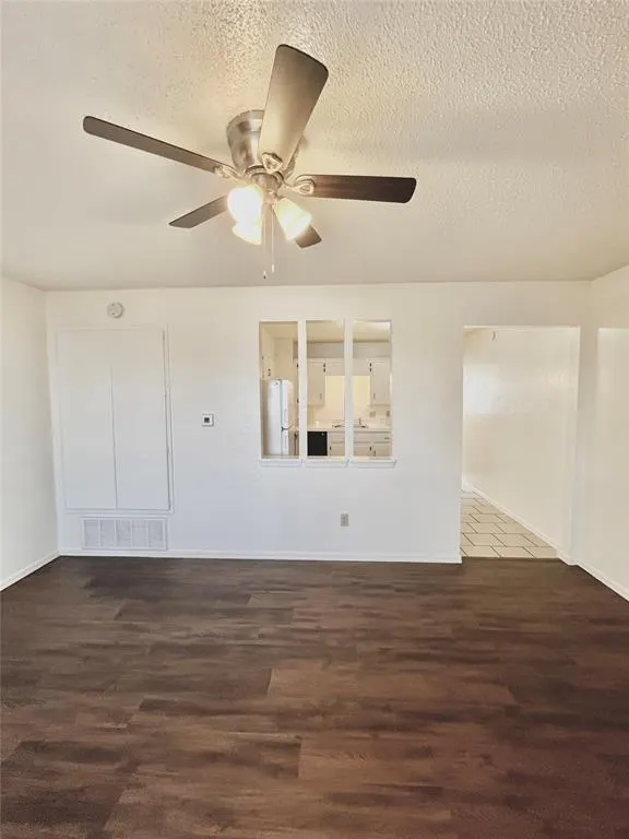 Photo 4 — 1901 E LINDSEY Street 25A, Norman, OK 73071