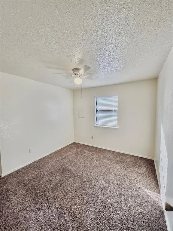 Photo 7 — 1901 E LINDSEY Street 25A, Norman, OK 73071