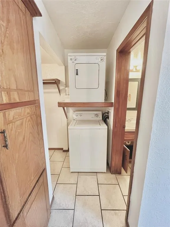 Photo 5 — 1901 E Lindsey Street 1C, Norman, OK 73071
