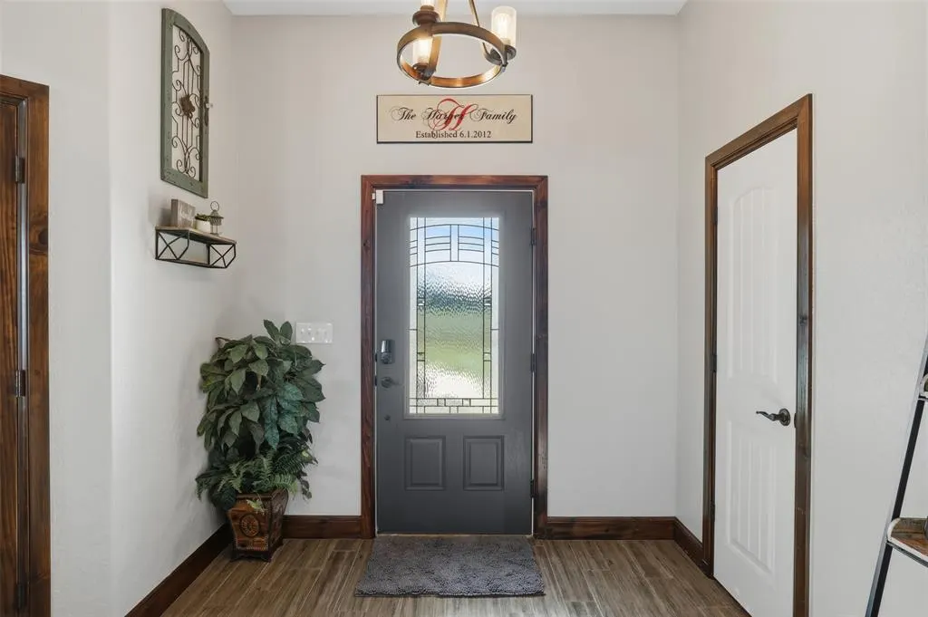 Photo 11 — 104 E Cool Springs Road, Rush Springs, OK 73082