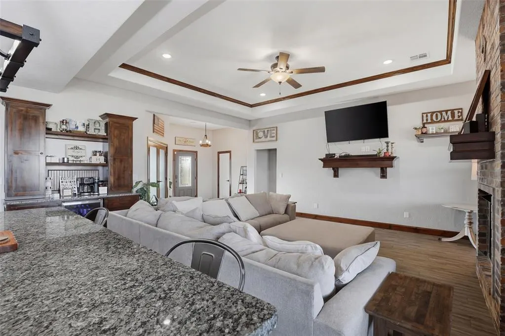 Photo 14 — 104 E Cool Springs Road, Rush Springs, OK 73082