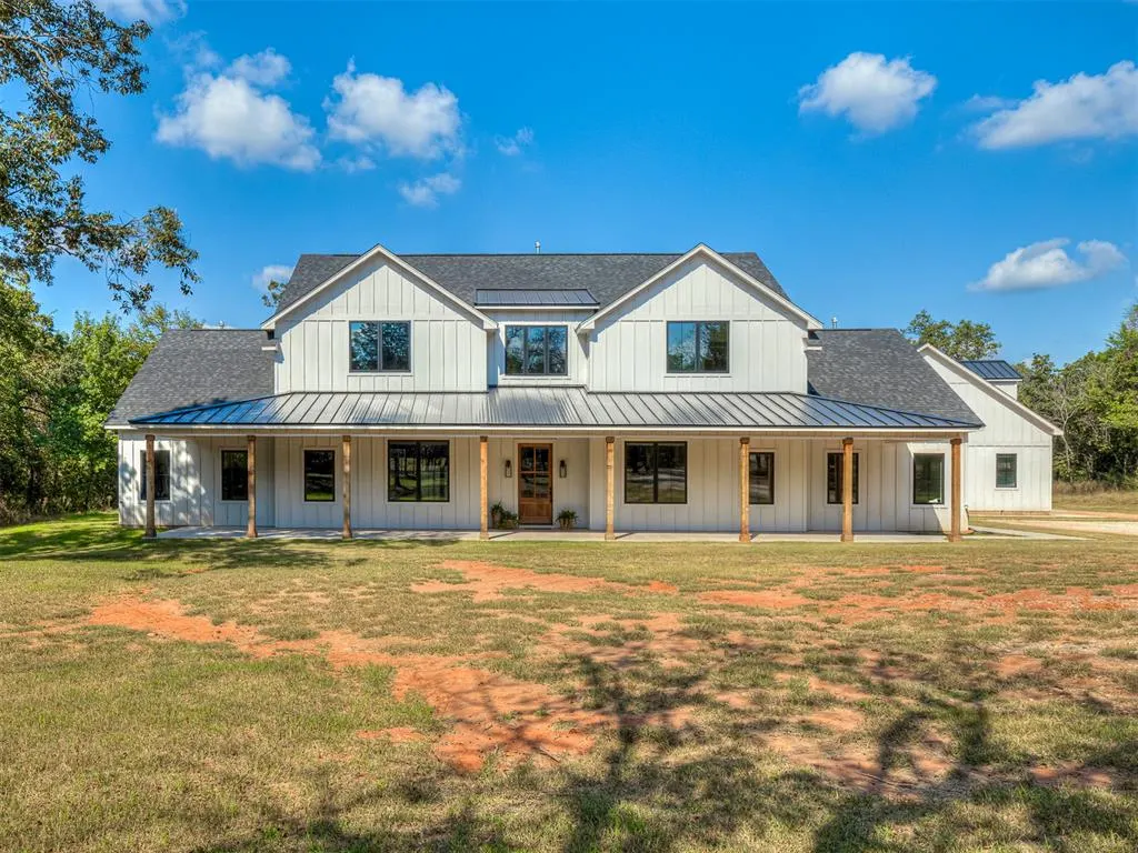 Front exterior — 2809 E Britton Road, Oklahoma City, OK 73131