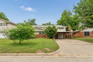 Sold home at 5012 NW 25th Street