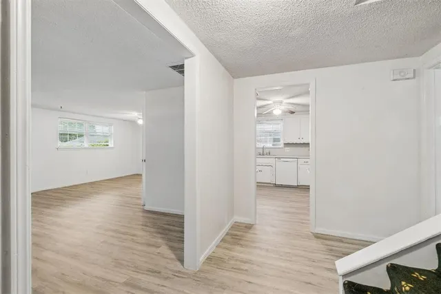 Photo 6 — 5012 NW 25th Street, Oklahoma City, OK 73127