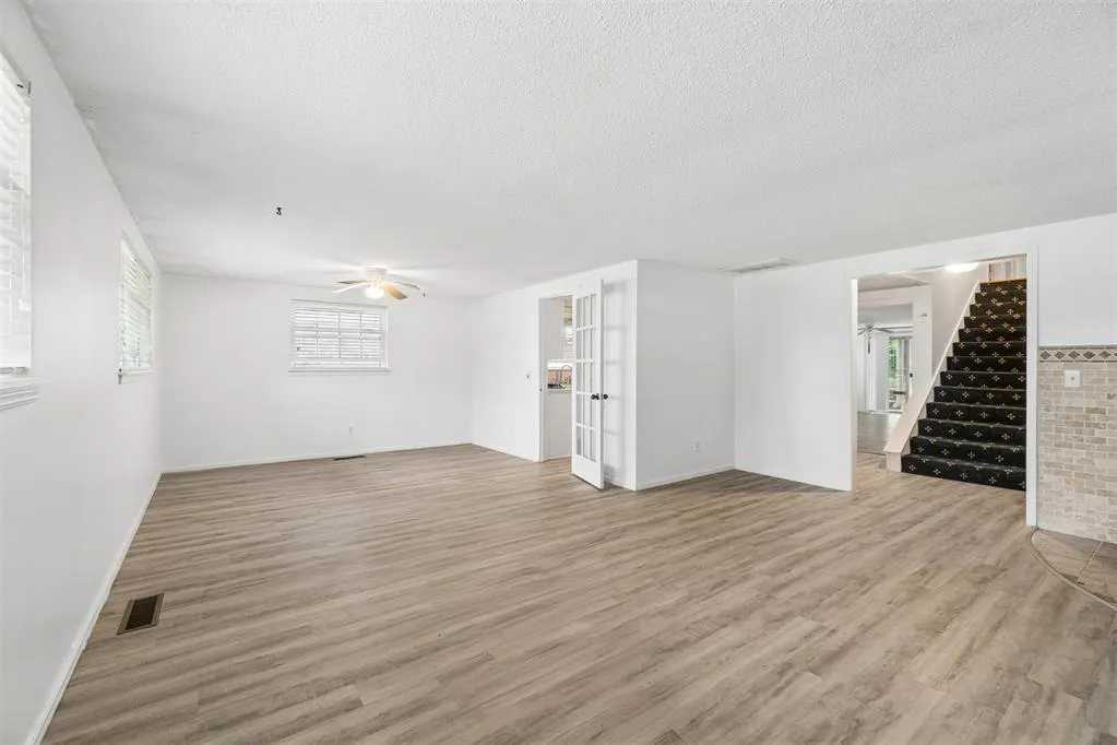 Photo 9 — 5012 NW 25th Street, Oklahoma City, OK 73127
