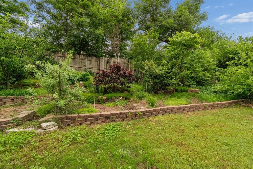 Photo 49 — 5012 NW 25th Street, Oklahoma City, OK 73127