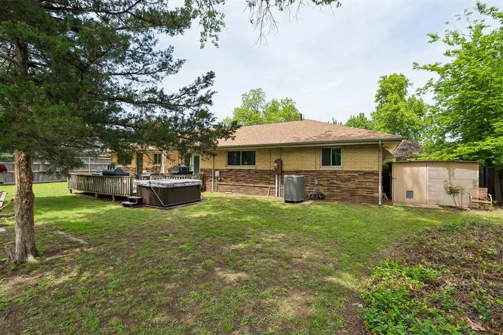 Photo 35 — 111 Crestmont Avenue, Norman, OK 73069
