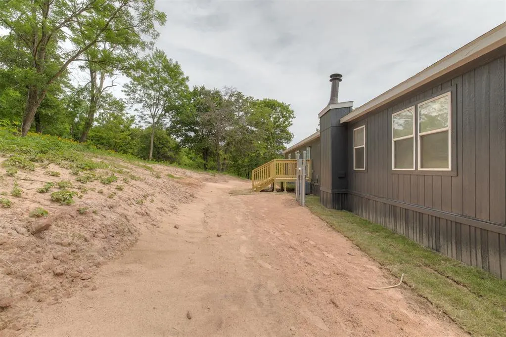 Photo 7 — 1523 142nd Avenue, Norman, OK 73026