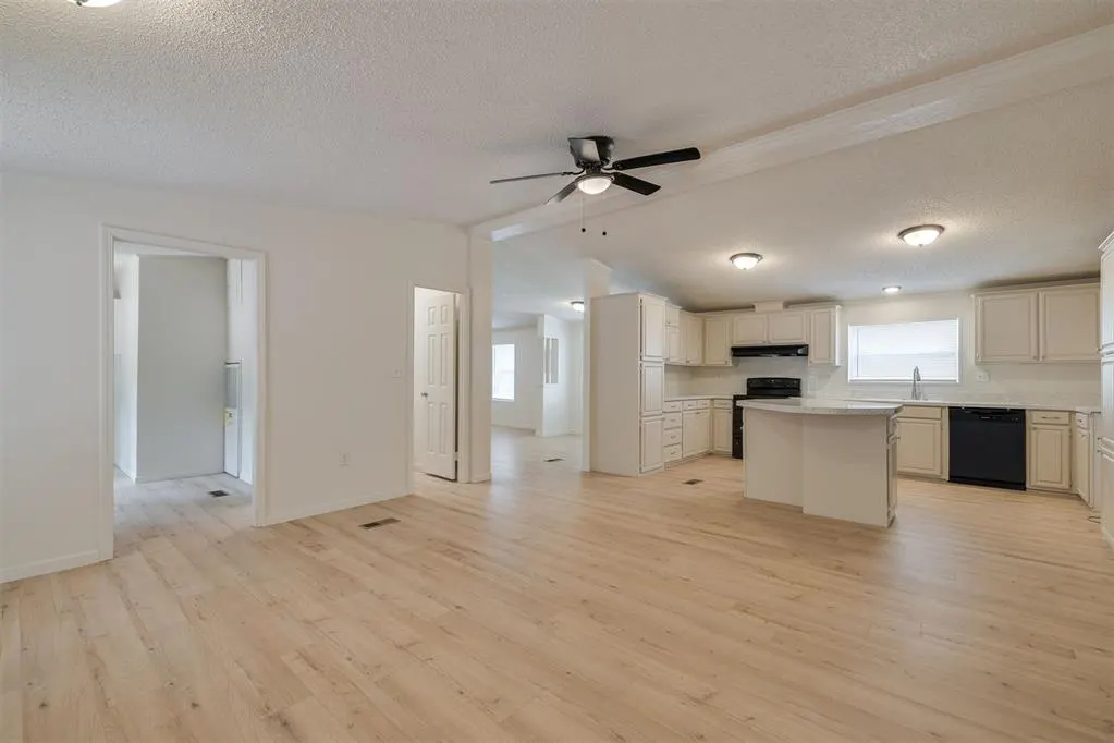Photo 16 — 1523 142nd Avenue, Norman, OK 73026