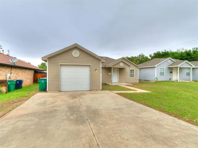 Photo 3 — 1419 NW 98th Street, Oklahoma City, OK 73114