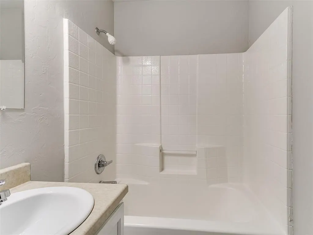 Photo 22 — 1419 NW 98th Street, Oklahoma City, OK 73114