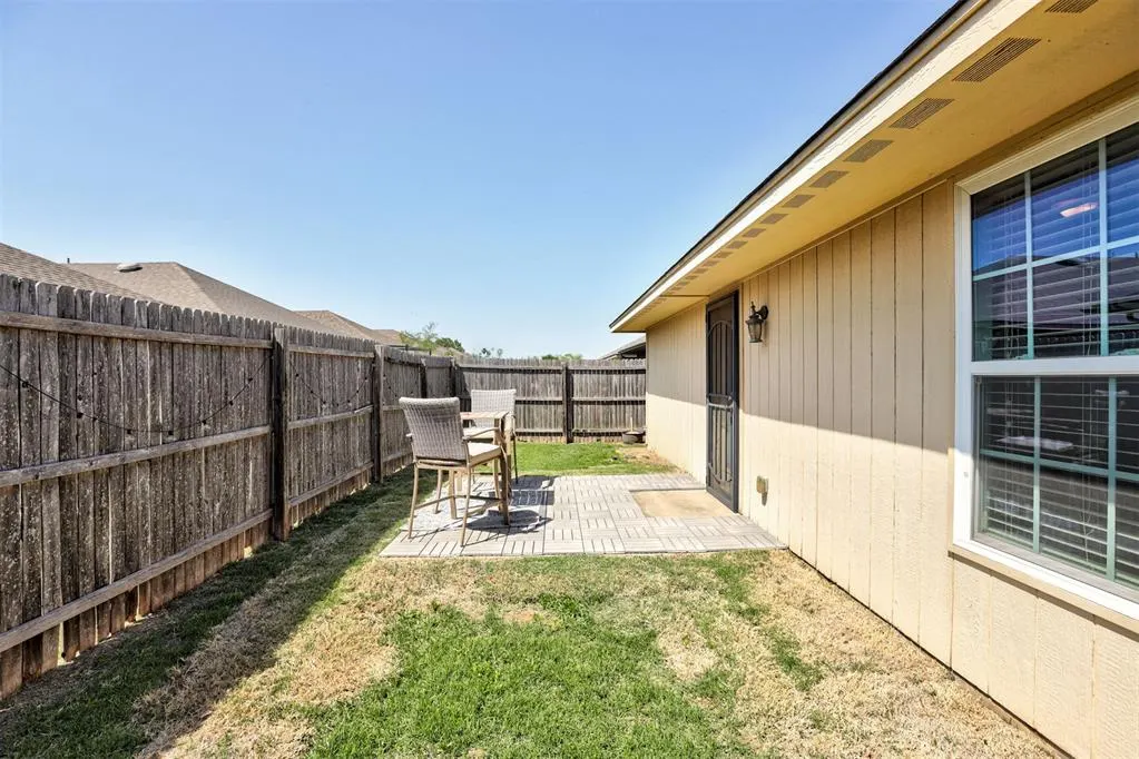 Photo 32 — 12601 Heritage Oaks Drive, Oklahoma City, OK 73120