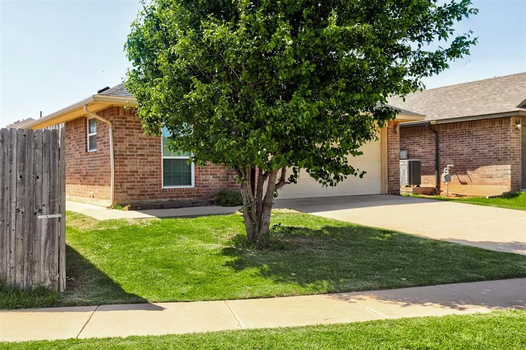 Photo 37 — 12601 Heritage Oaks Drive, Oklahoma City, OK 73120