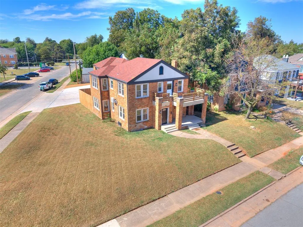 Photo 5 — 1805 N Gatewood Avenue 1 & 2, Oklahoma City, OK 73106