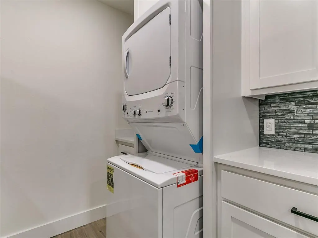Photo 8 — 1805 N Gatewood Avenue 1 & 2, Oklahoma City, OK 73106