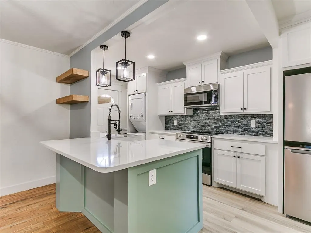 Photo 11 — 1805 N Gatewood Avenue 1 & 2, Oklahoma City, OK 73106