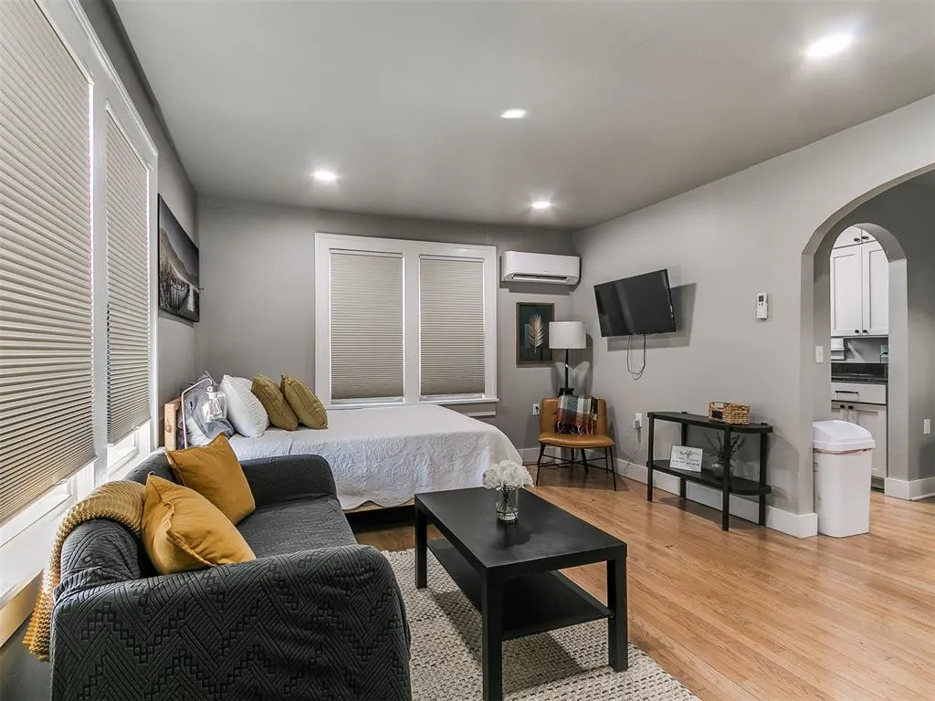 Photo 19 — 1805 N Gatewood Avenue 1 & 2, Oklahoma City, OK 73106