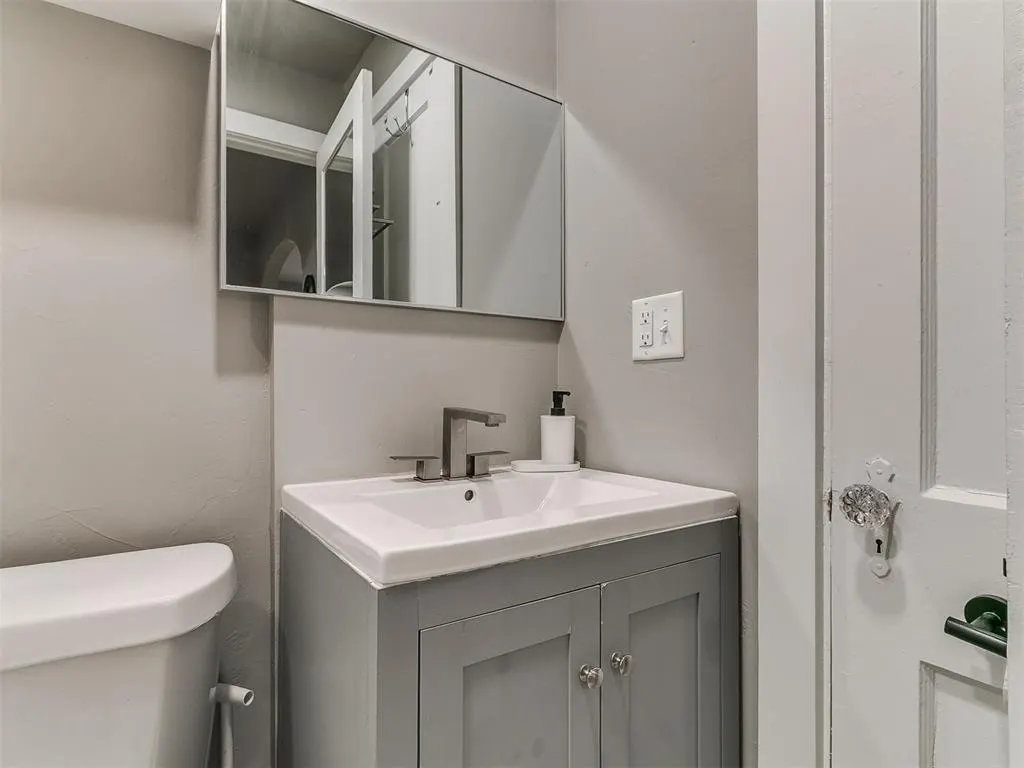 Photo 24 — 1805 N Gatewood Avenue 1 & 2, Oklahoma City, OK 73106
