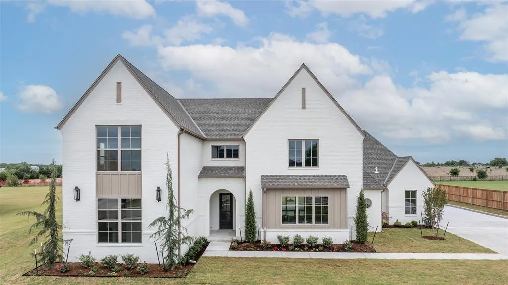 Front exterior — 2433 NW 227th Street, Edmond, OK 73025