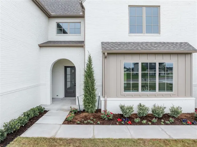 Photo 2 — 2433 NW 227th Street, Edmond, OK 73025