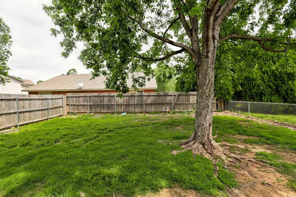 Photo 49 — 3815 Belhaven Circle 3817, Norman, OK 73072