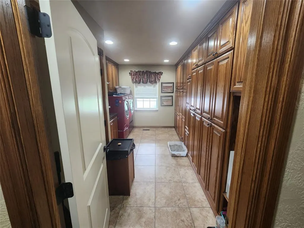 Photo 20 — 401 S Coblake Street, Apache, OK 73006