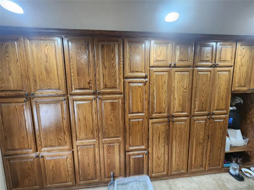 Photo 22 — 401 S Coblake Street, Apache, OK 73006