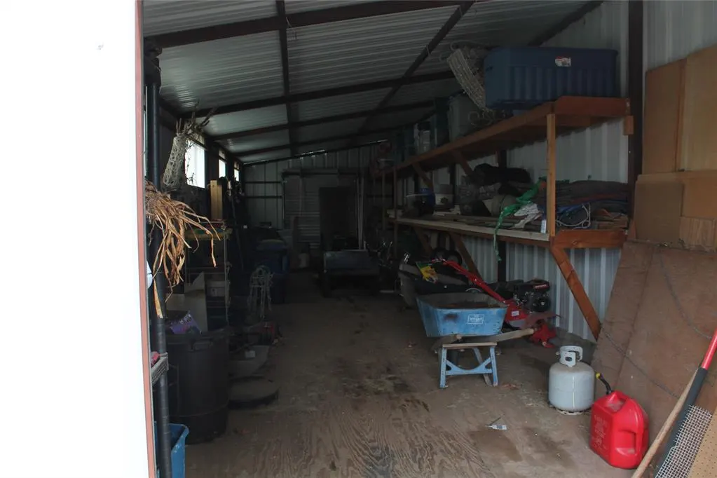 Photo 35 — 401 S Coblake Street, Apache, OK 73006