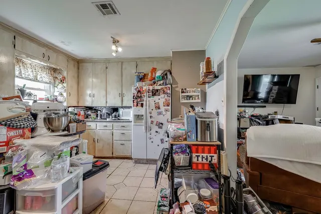 Photo 7 — 802 W Spruce Street, Haskell, OK 74436