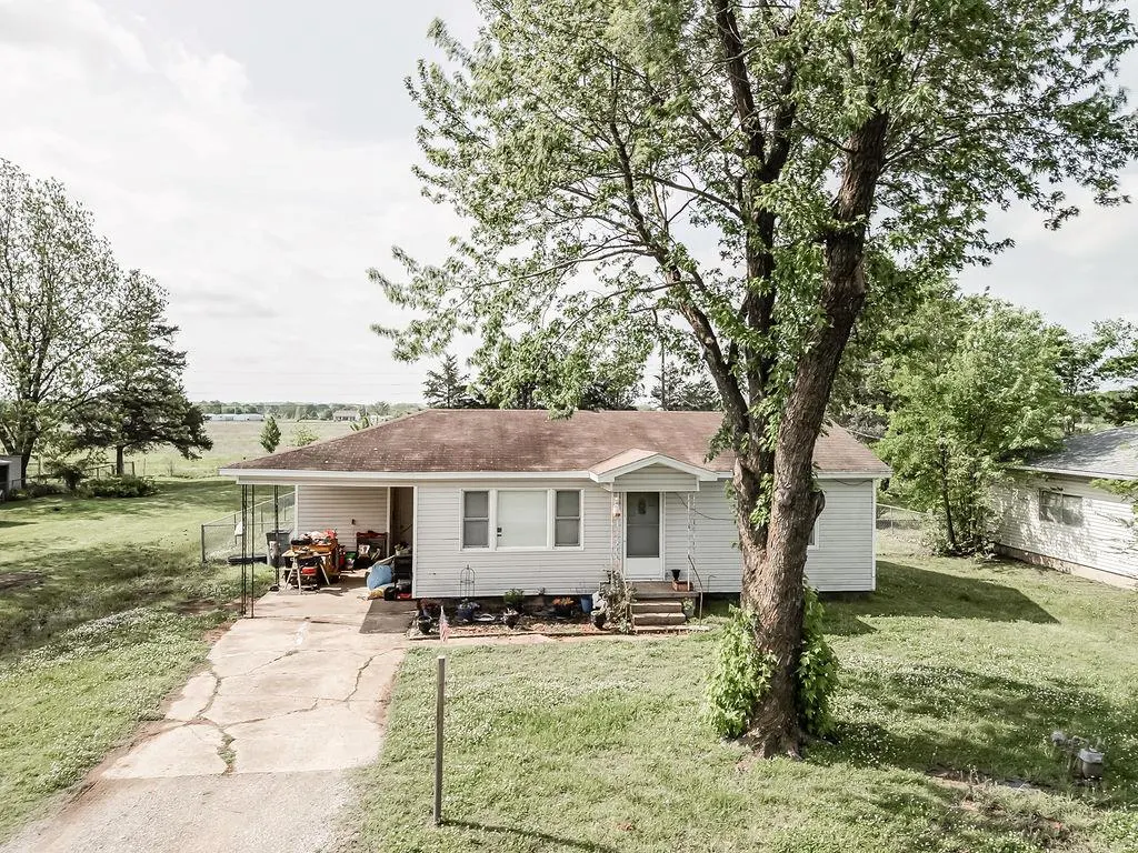 Photo 35 — 802 W Spruce Street, Haskell, OK 74436