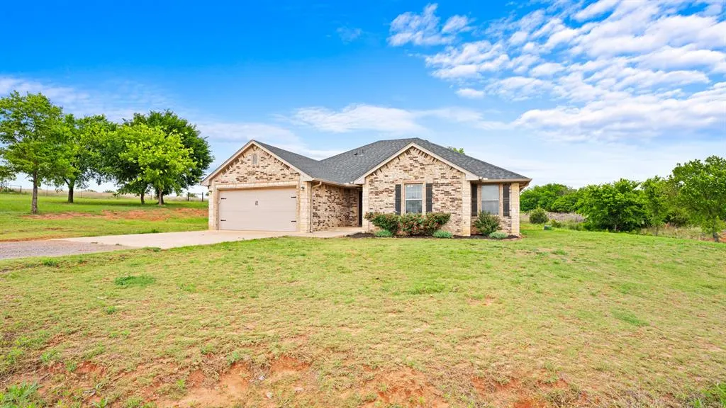 Photo 3 — 2306 County Road 1335, Blanchard, OK 73010