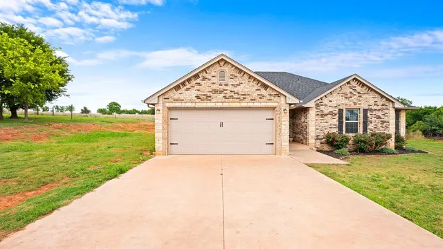 Photo 5 — 2306 County Road 1335, Blanchard, OK 73010