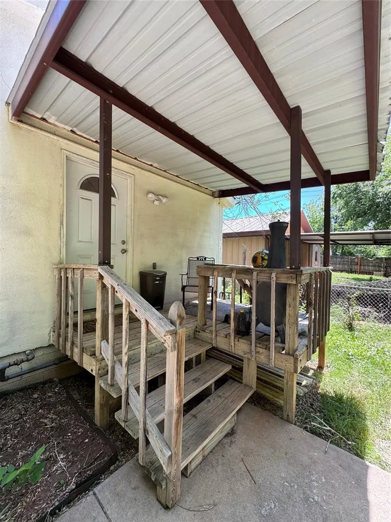 Photo 14 — 9521 N Walker Avenue, Oklahoma City, OK 73114