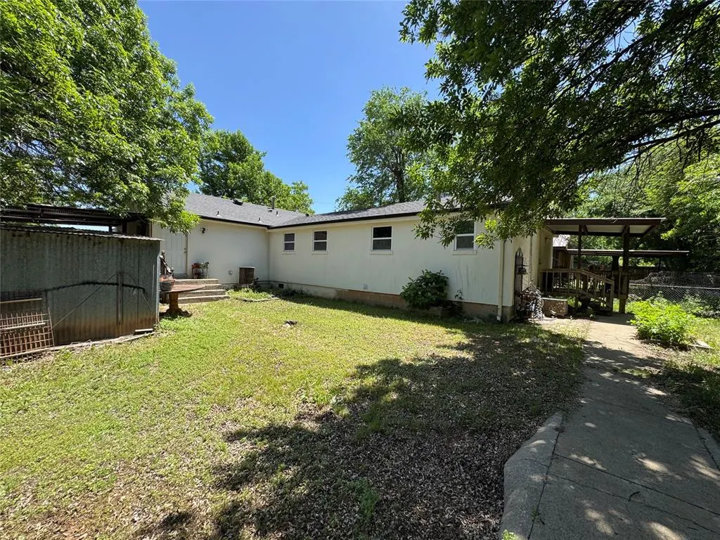 Photo 15 — 9521 N Walker Avenue, Oklahoma City, OK 73114