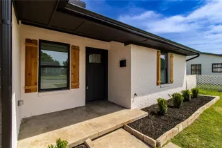 Sold home at 1209 SW 47th Street