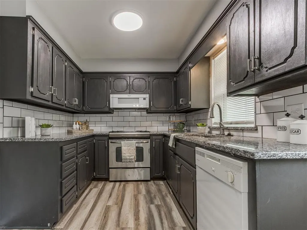 Photo 13 — 16 Tawana Drive, Shawnee, OK 74804