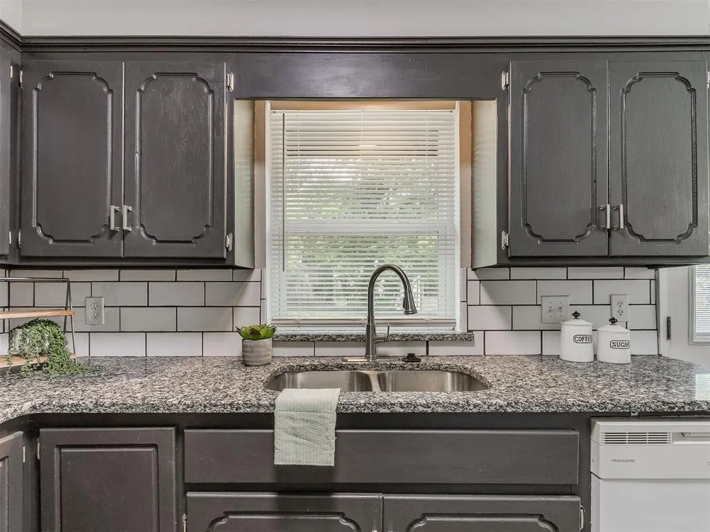 Photo 14 — 16 Tawana Drive, Shawnee, OK 74804