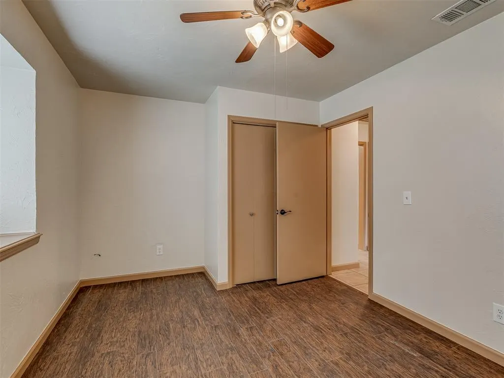 Photo 20 — 919 SW 3rd Street, Moore, OK 73160