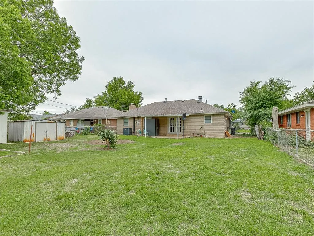 Photo 36 — 919 SW 3rd Street, Moore, OK 73160