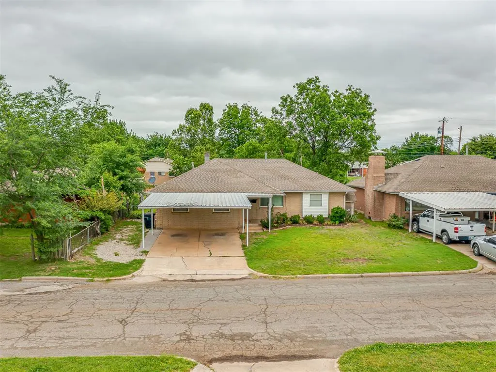 Photo 40 — 919 SW 3rd Street, Moore, OK 73160
