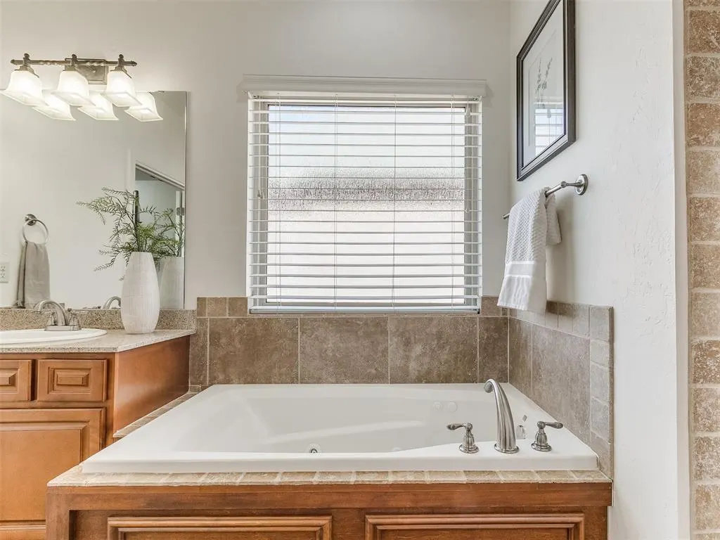 Photo 22 — 8413 NW 124th Circle, Oklahoma City, OK 73142