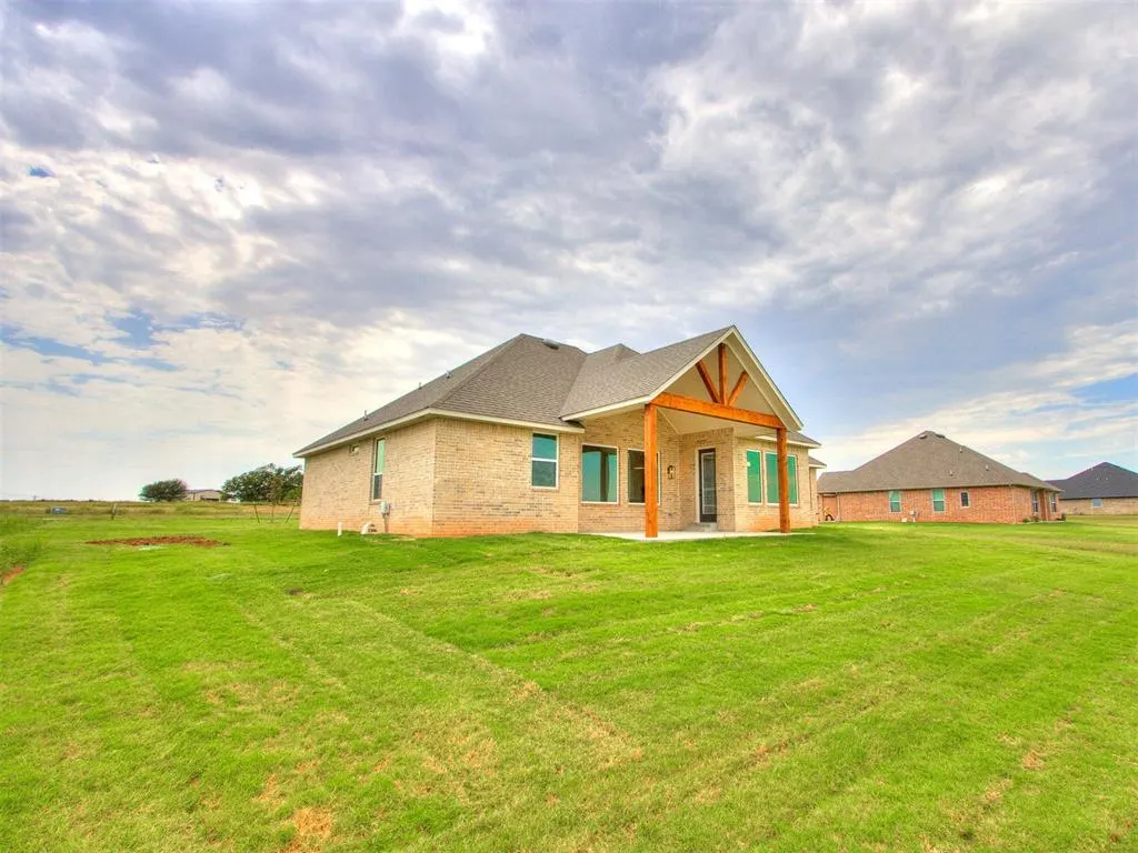 Photo 39 — 9100 Avington Way, Guthrie, OK 73044